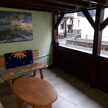 Castelnau Apartment *